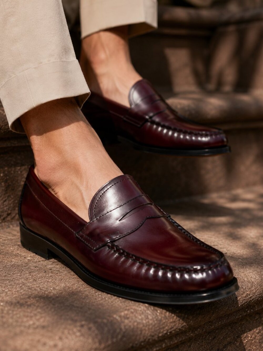EUC Men's G.H. Bass Weejuns Logan Classic Penny Loafers in Wine Size 10.5 D